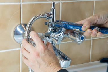 Bathtub faucet repair